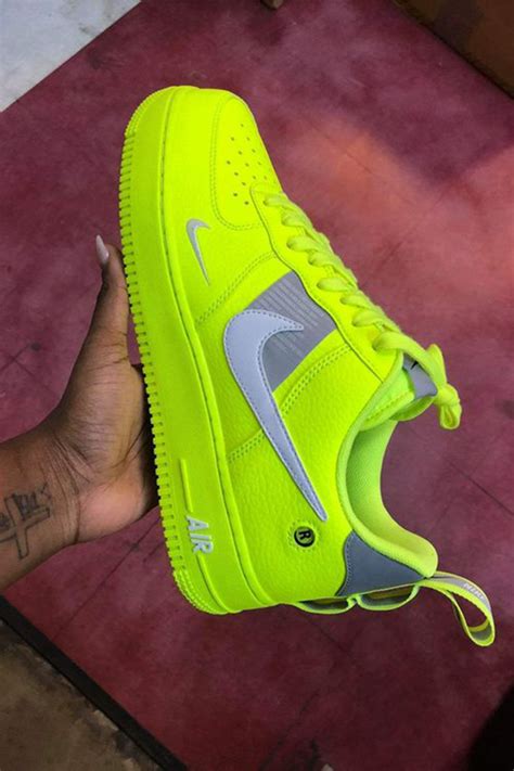 Nike neon green sneakers